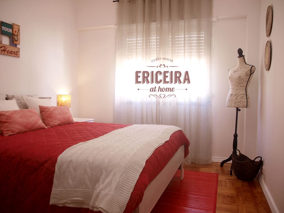 2: ERICEIRA room . double bed