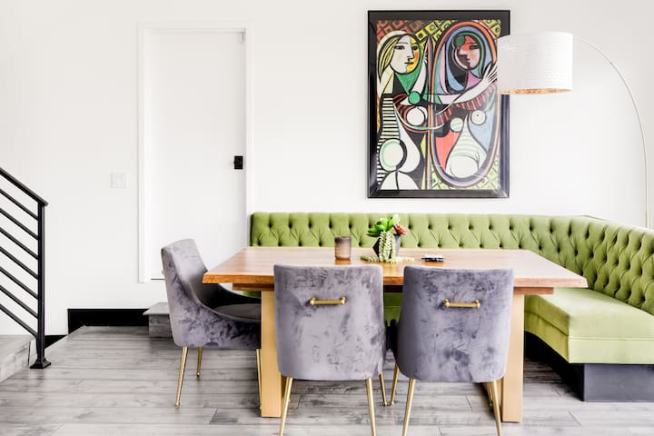 Walk to the Hollywood Bowl from a New House with a Jacuzzi