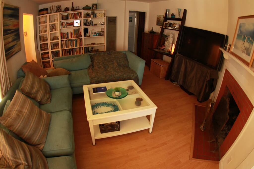 Living room with book shelf.