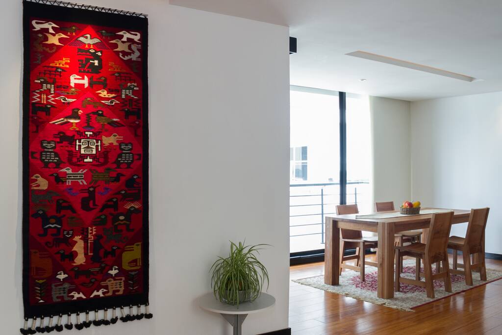 Receive and dining room