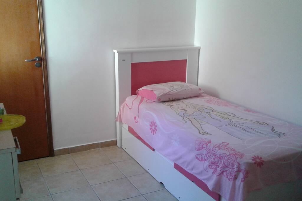 Quarto solteiro