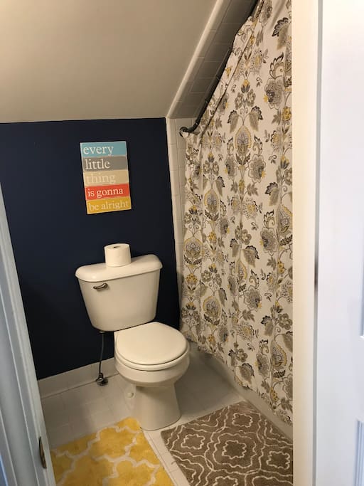 Upstairs full bath