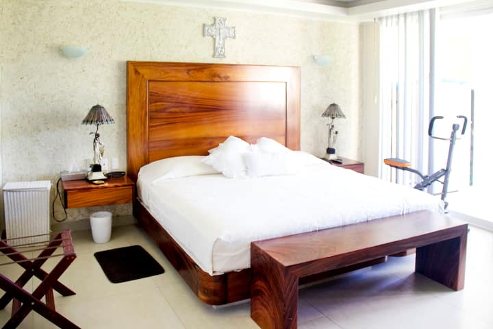 ห้องนอนใหญ่