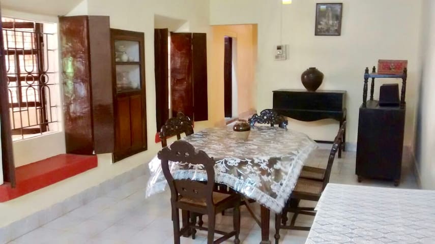 Casa de Antonio - Large 3BHK Cozy Independent Home