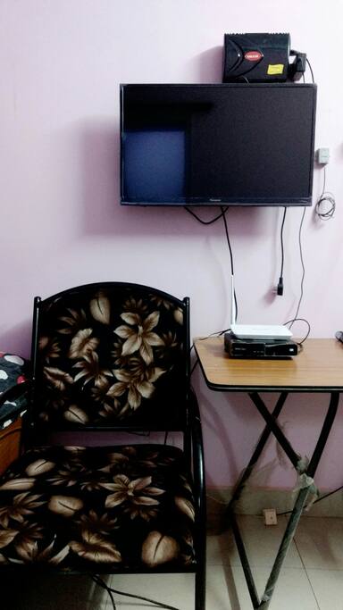 Wifi , tv , free phone call