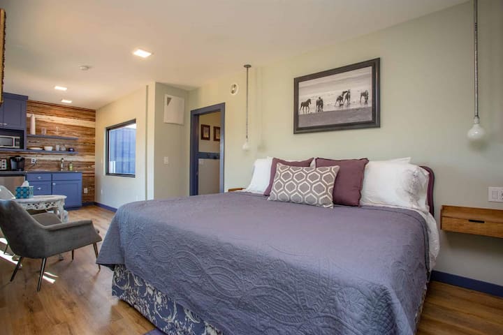 Odonata Escape managed Airbnb listing 2