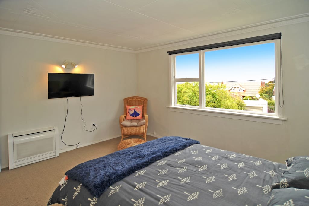 Smart TV and heat pump
