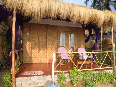 Front Hut with full Sea View @ Agonda Beach