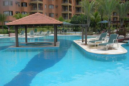 APARTAMENTO COM  LINDA  VISTA PARA O MAR