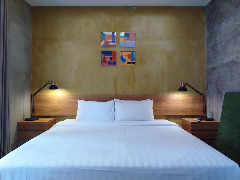 Kingsize bed