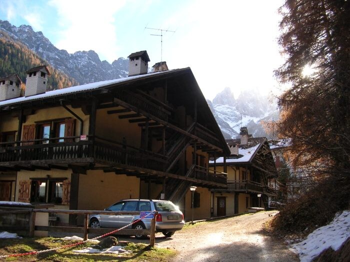 Proprietà Airbnb di successo: Romantic Chalet 6C, heart of the Dolomites, Veneto a Falcade
