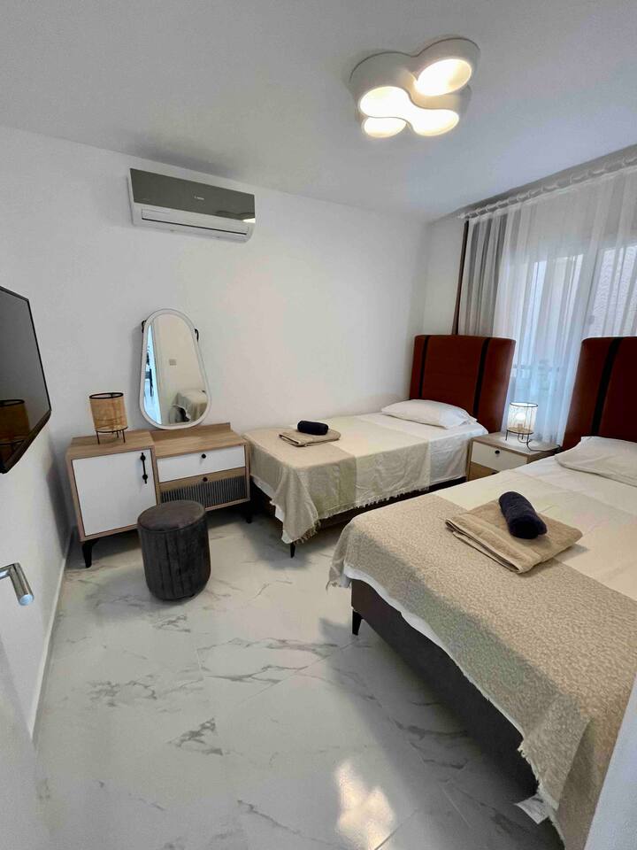 غرفة النوم 2