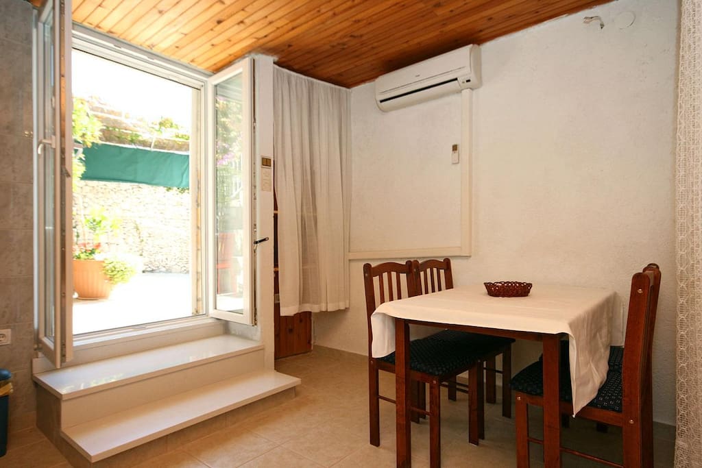 Dining room, Surface: 7 m²