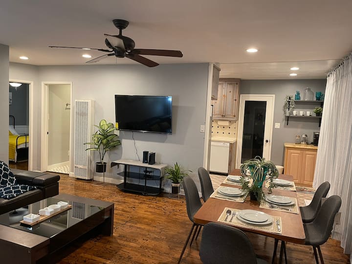 Coastal Living Close To Beach - Huntington Beach
