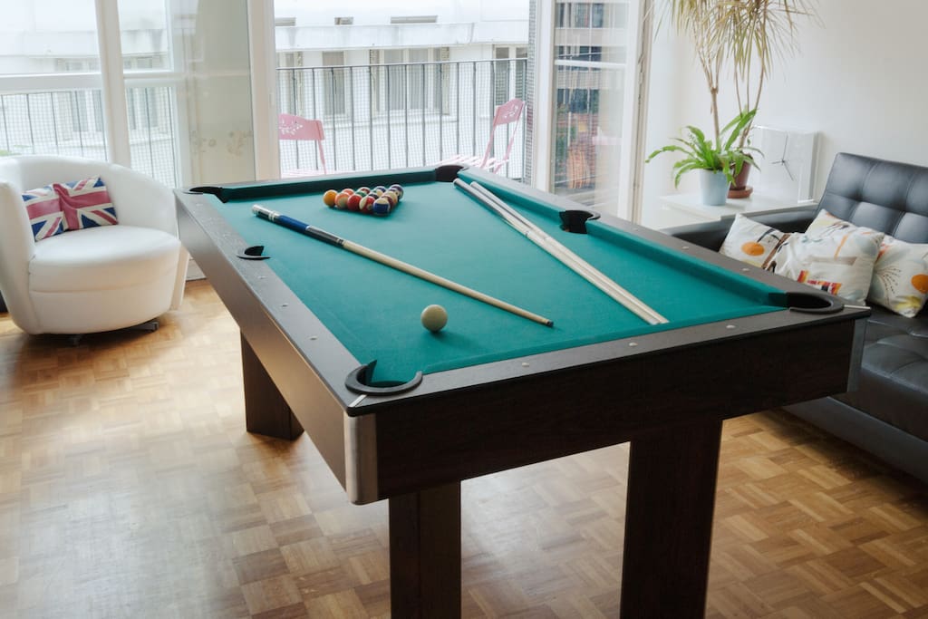 Billard table