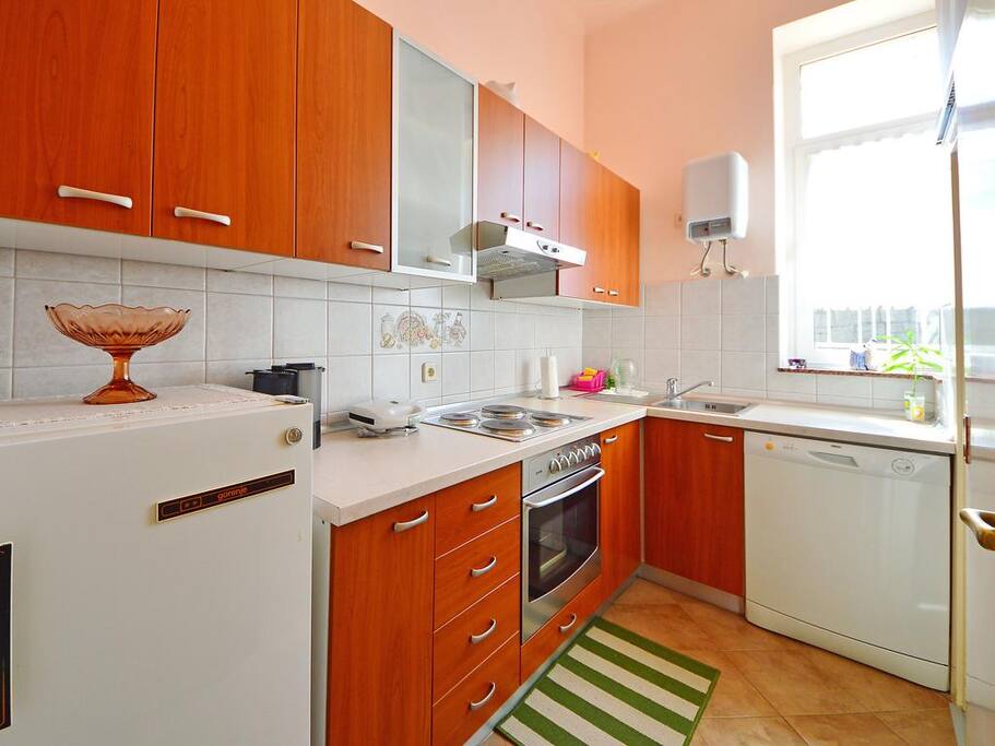 Fully equipped kitchen