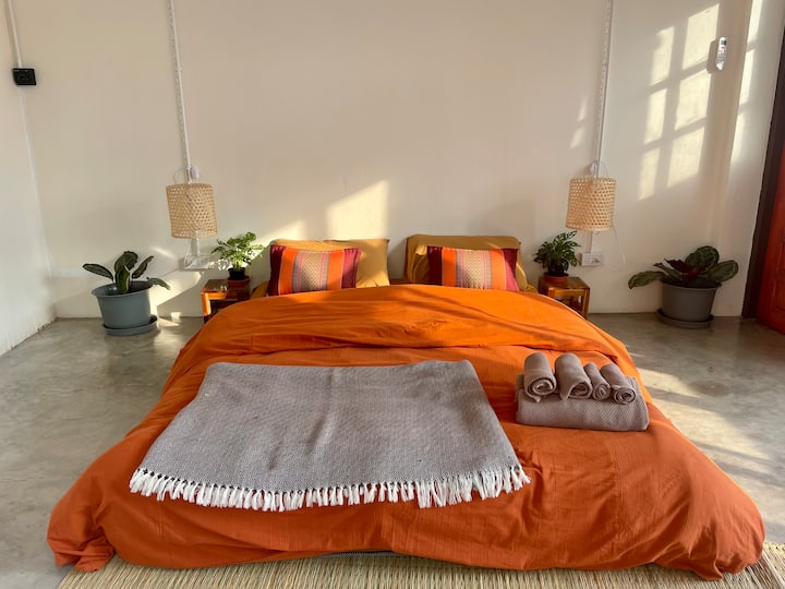 Baan KhaoSoi - Rooftop House (3rd floor)