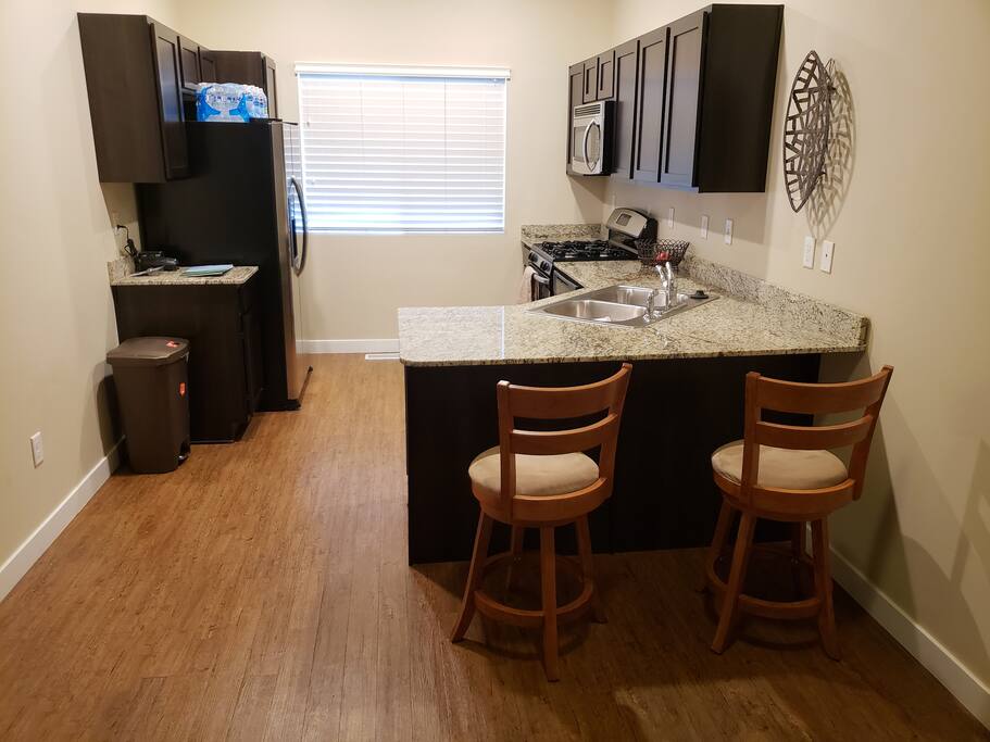 Full kitchen