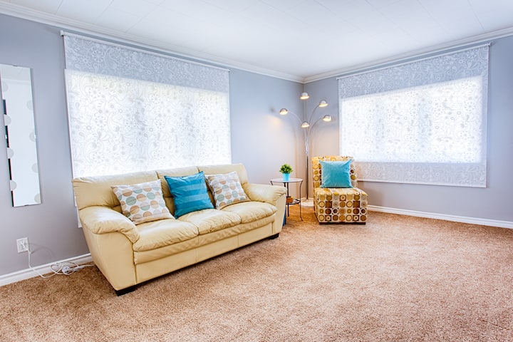 3br/2ba Cozy House / Niagara Falls - Niagara Falls