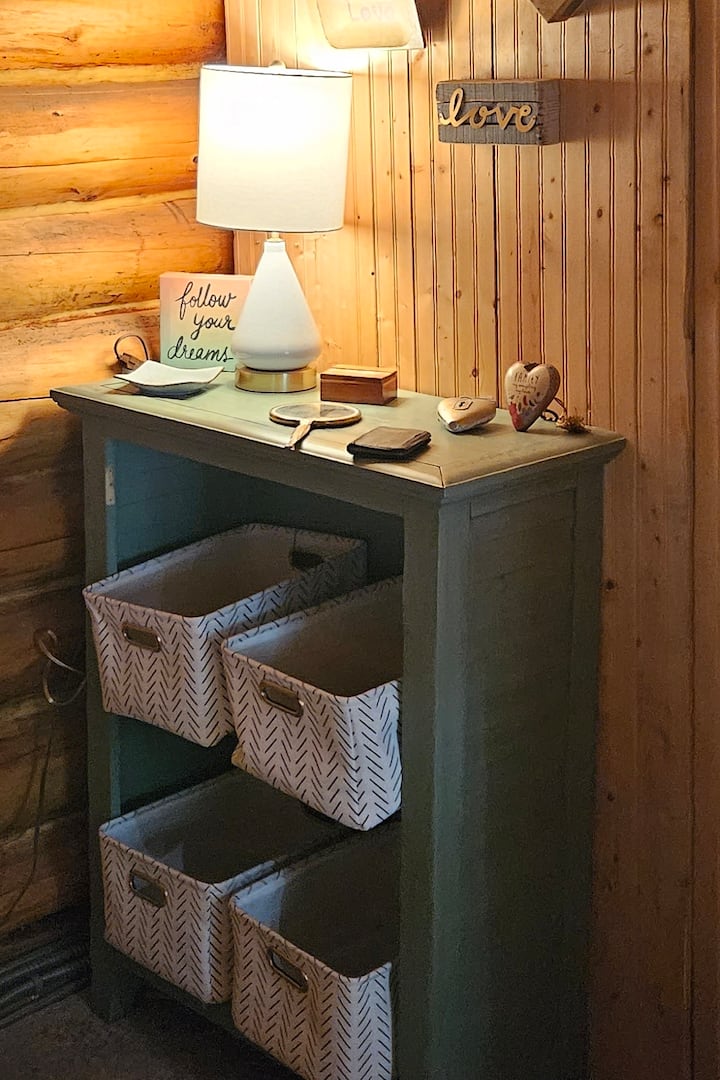 Hutch na vikapu vya nguo n.k.