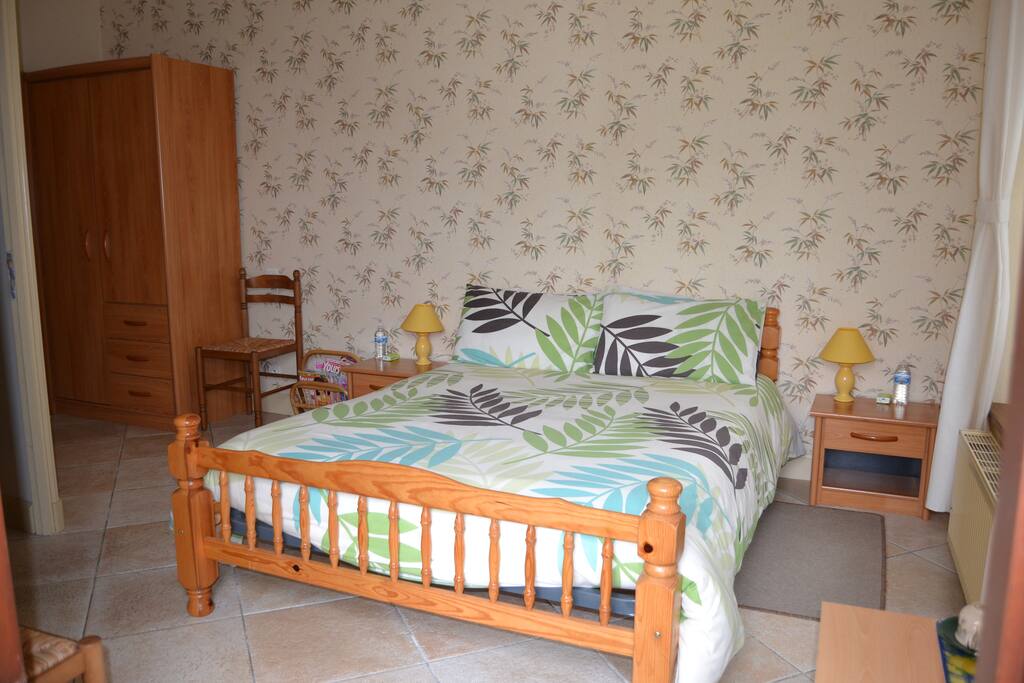 En suite double bedroom