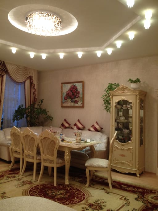 Кухня-Гостиная, общая площадь 32 кв.м.