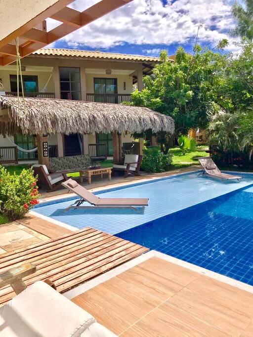 Vista da Piscina - Pool Deck View