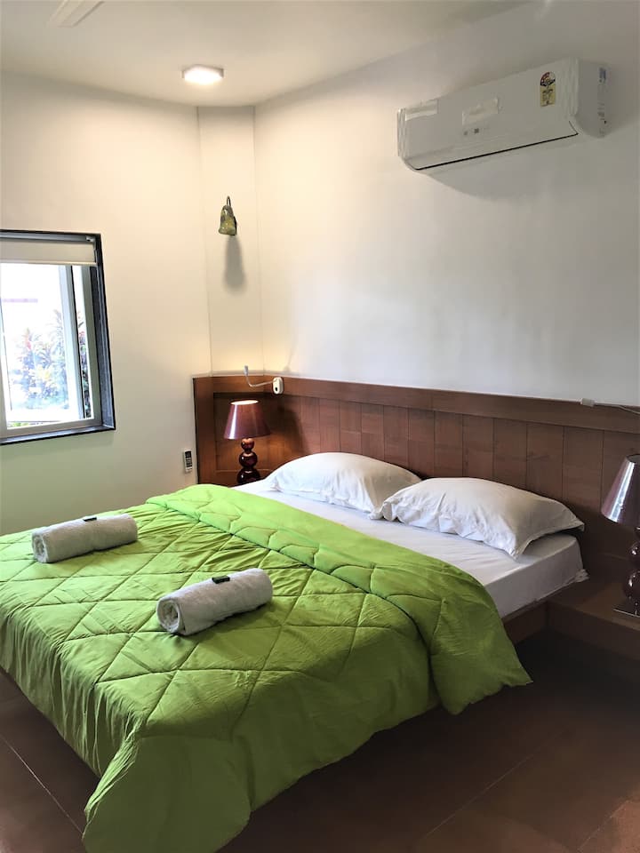 Спалня на приземния етаж