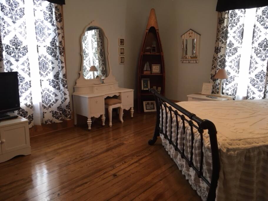The Aberdeen Room