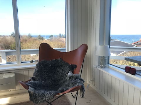 Successful Airbnb property: Beautiful Beach House with a Stunning Sea View in Halsnæs