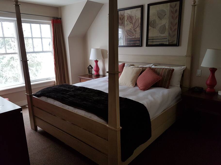 King size bed in master bedroom