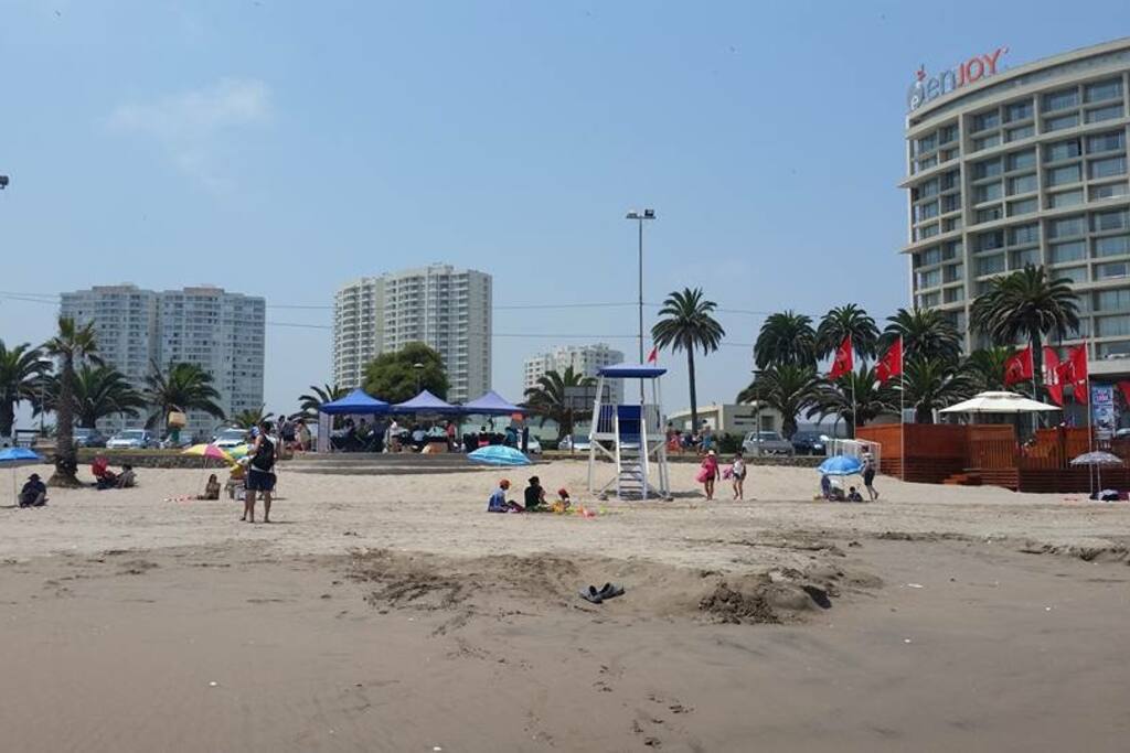 Arriendo hermoso departamento 2 habitaciones 2 baños en exclusivo sector de Coquimbo - Serena. Visita nuestra web: www.reservasgranmarina.blogspot.cl o contáctanos al: +56997182149