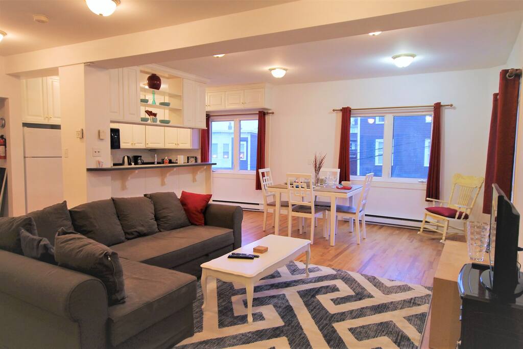 Bright and open main floor space. Includes cable and internet