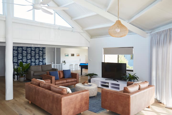 Barefoot Bungalow – Beachfront Byron Bay