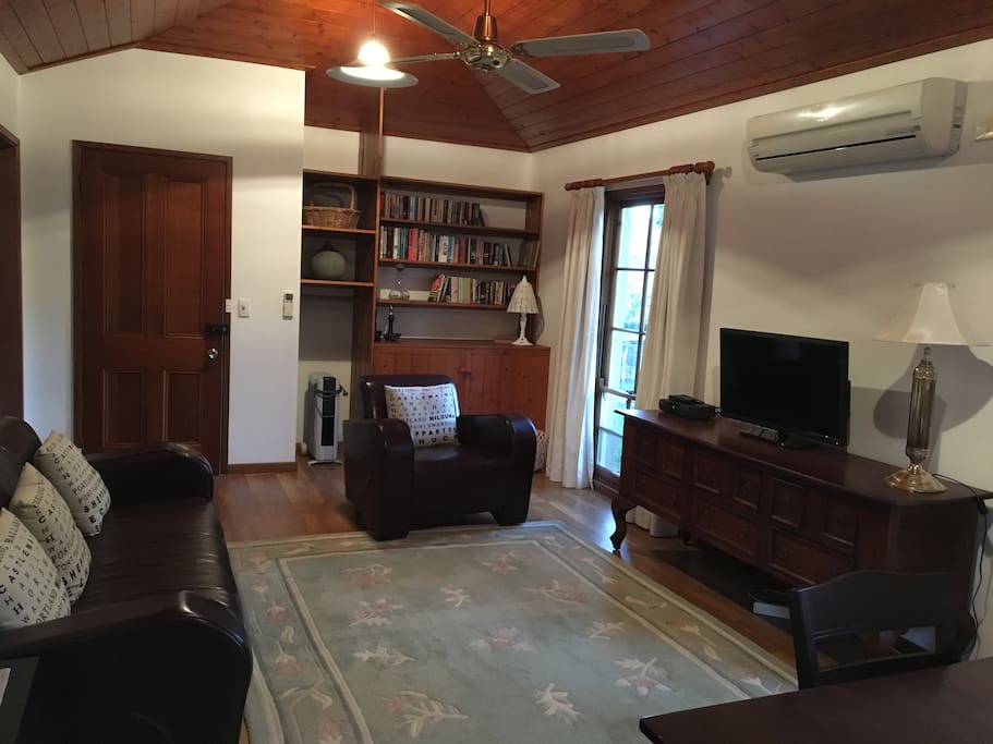 Lounge room