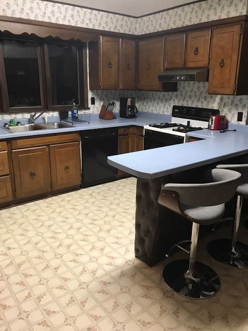 Fully equipped kitchen