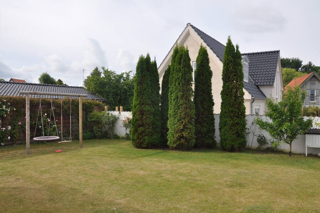 Closed garden