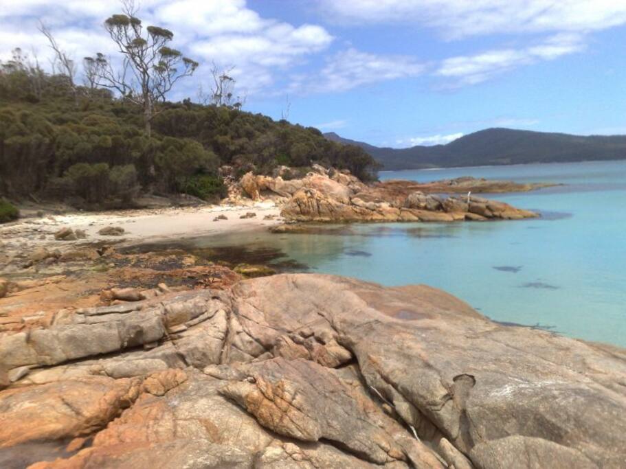 Bryans Beach, Freycinet National Park
