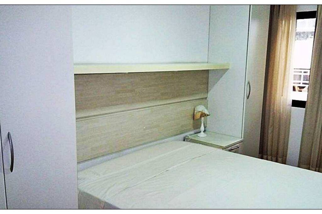 1º quarto (1st Bedroom)