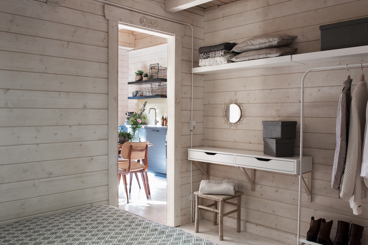 Спалня с двойно легло