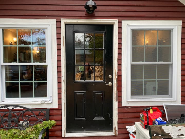Orono art/yoga studio with upstairs loft bedroom Apartments for Rent