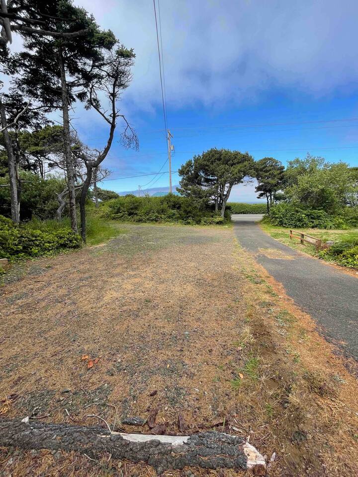 RV camping (no tents) with beach access Campsites for Rent in