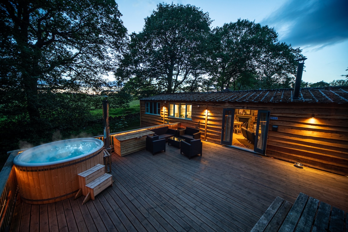 Sheffield Rentals with a Hot Tub - England, United Kingdom | Airbnb