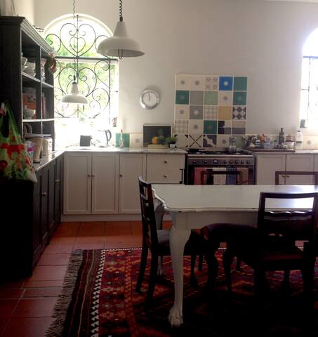 Perfectly positioned Bakoven home gallery image 4