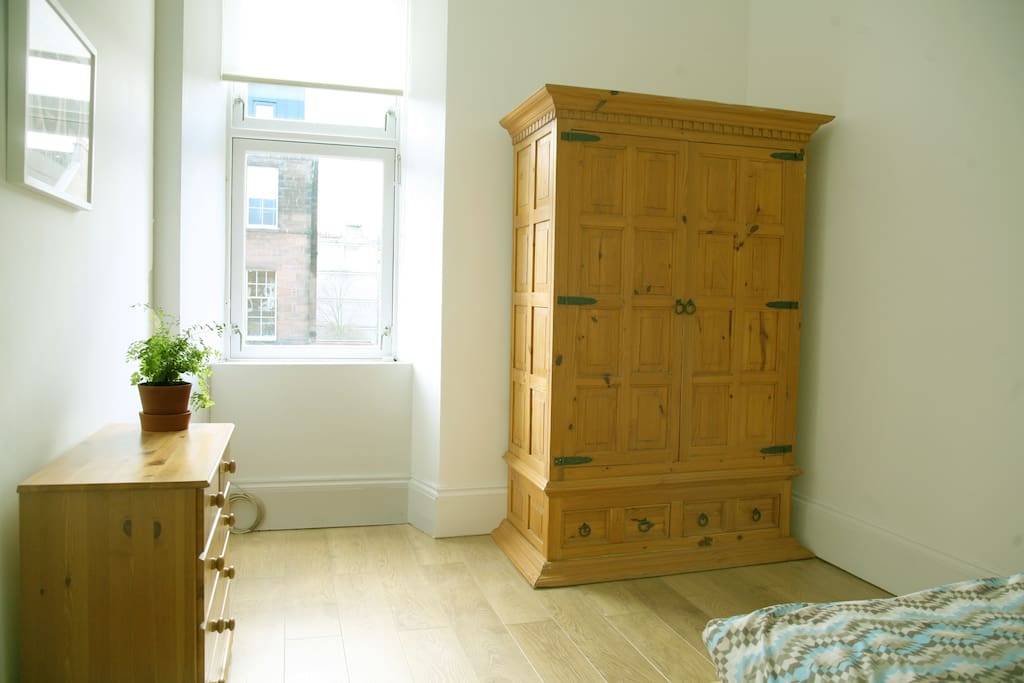 Plenty of storage room and a sunny view :)