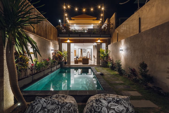 Perfectly Located, 5min Walk to Beach/Seminyak Sq!