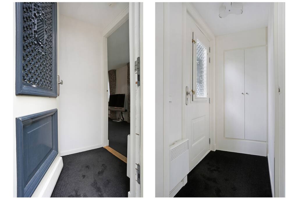 Entrance bungalow