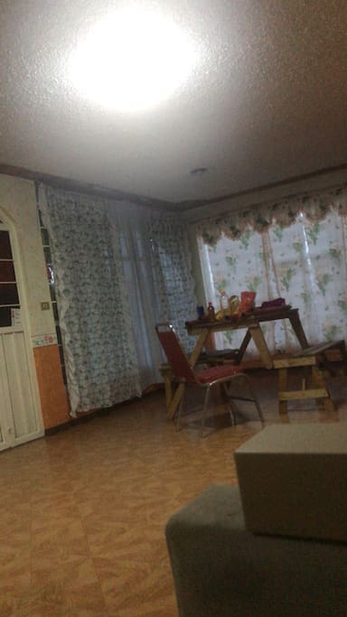 Puedes disponer de toda la casa, es amplia