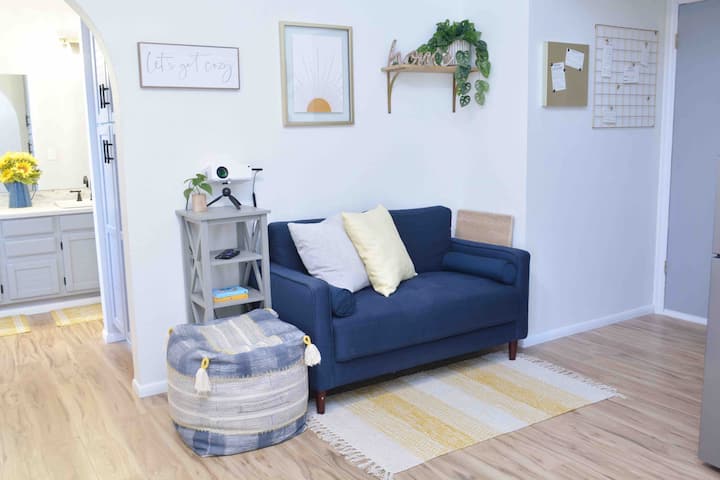 ✧Chic Studio Mins From 202 & 60 W/ Private Pool✧ - Mesa, AZ