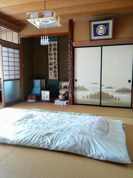 Authentic style room and bed of Japan. Room photo no.1
